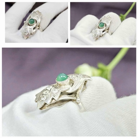 Silver set of earrings and a ring with natural chrysoprase. - Picture 8 of 9